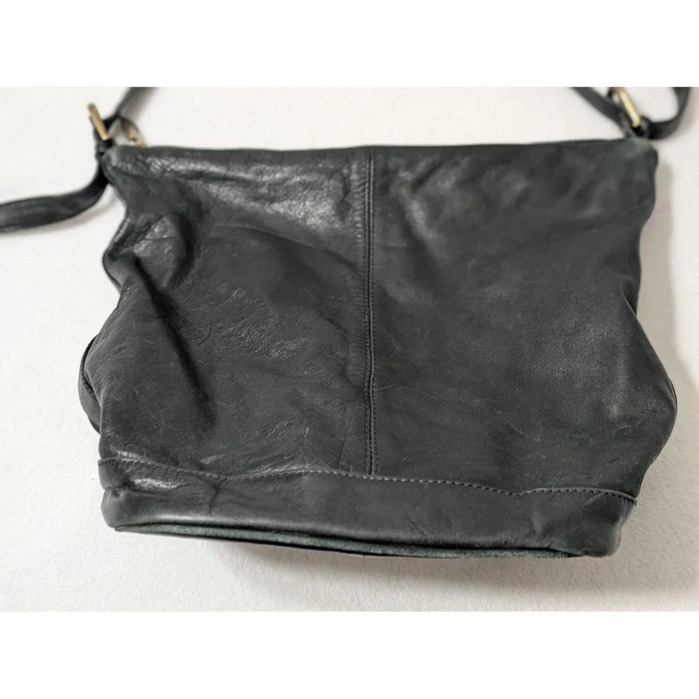 Wilson's Black Genuine Leather‎ Bucket Bag
